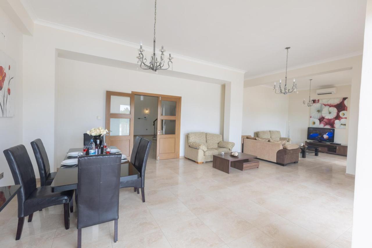 Sparta Luxury Villa Protaras Exterior foto